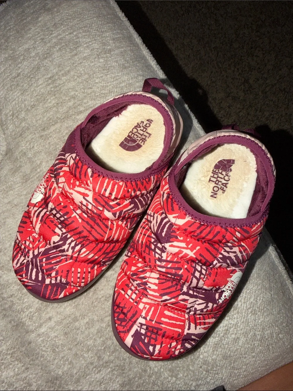The North Face Kids' Pink, Red and Purple Slip-On Cozy Clog Shoes